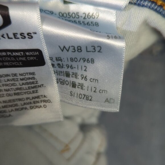 Levi's Jeans Men's 38x32 Blue 505 Regular Fit Straight Leg Denim - Picture 10 of 11